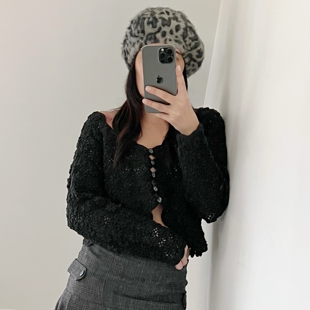 Vintage 90’s Black Crocheted Women's cardigan sweater S